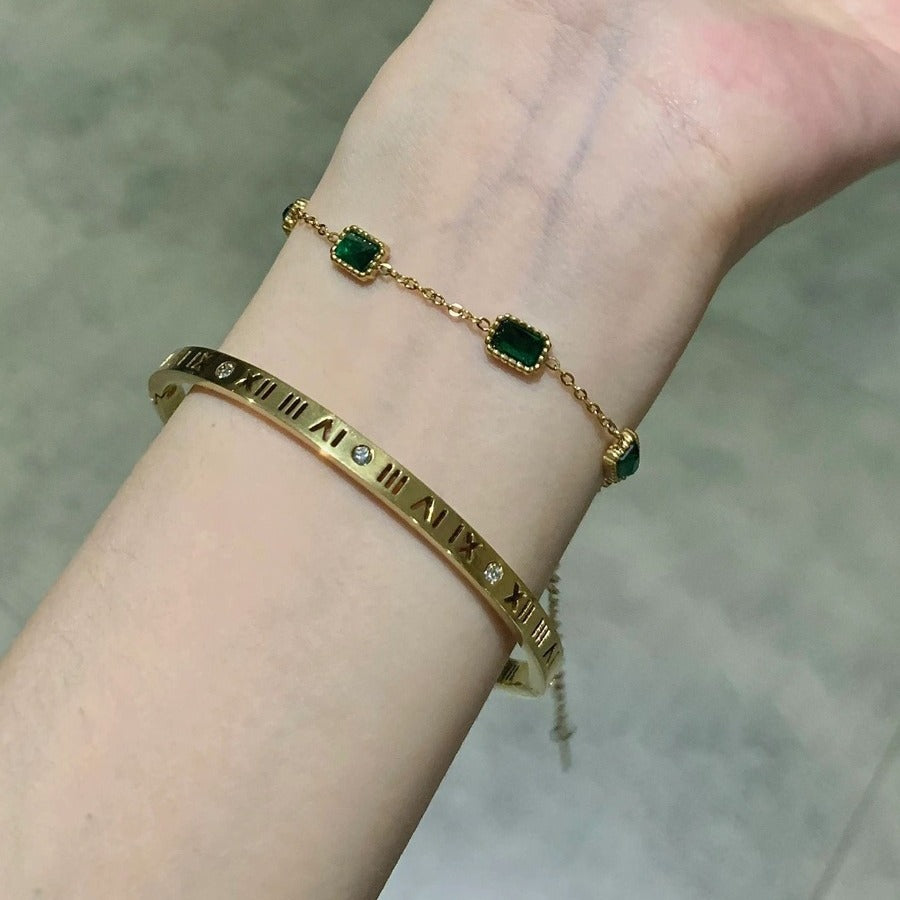 Titanium Steel Twin Female Special Interest Bracelets