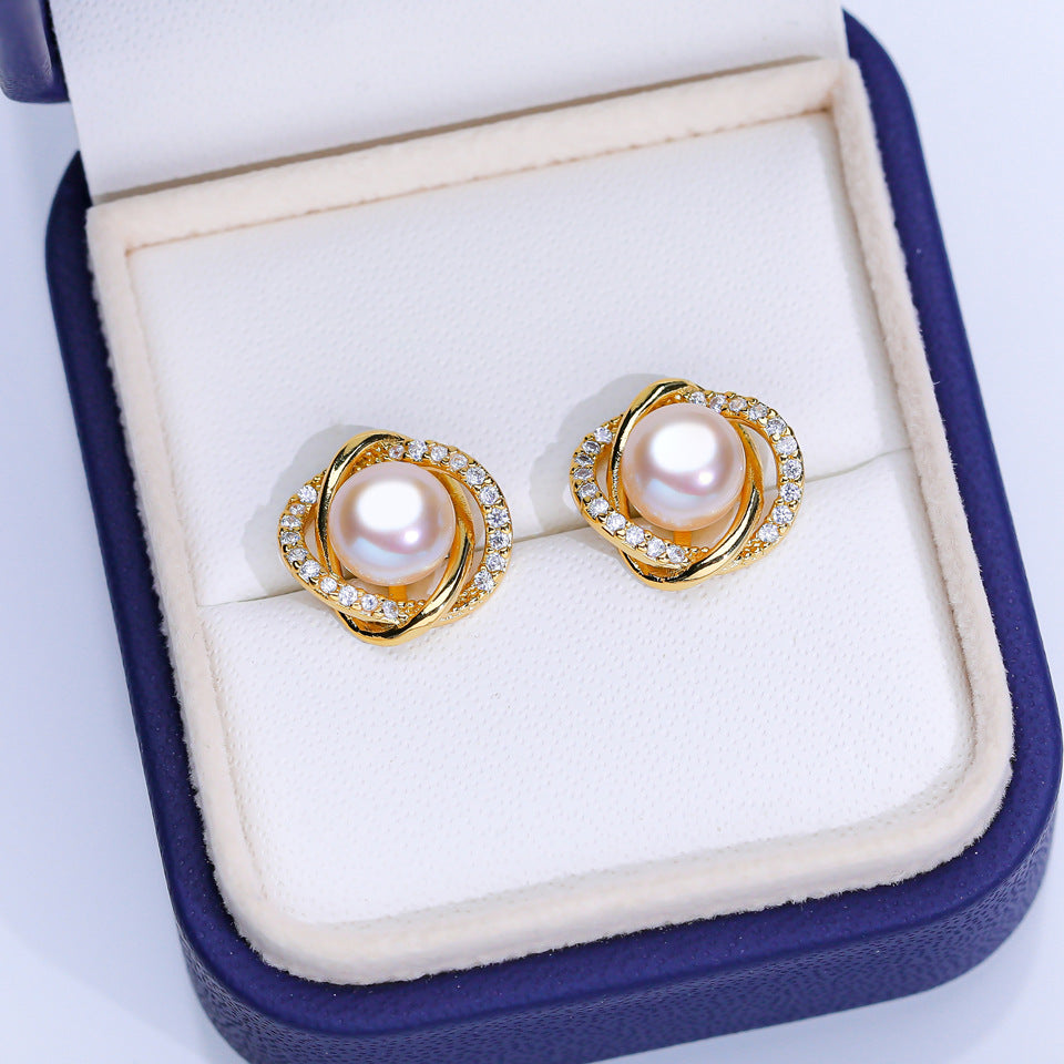 Women's Pearl Ear High-grade Square Simple Temperament Stud Earrings