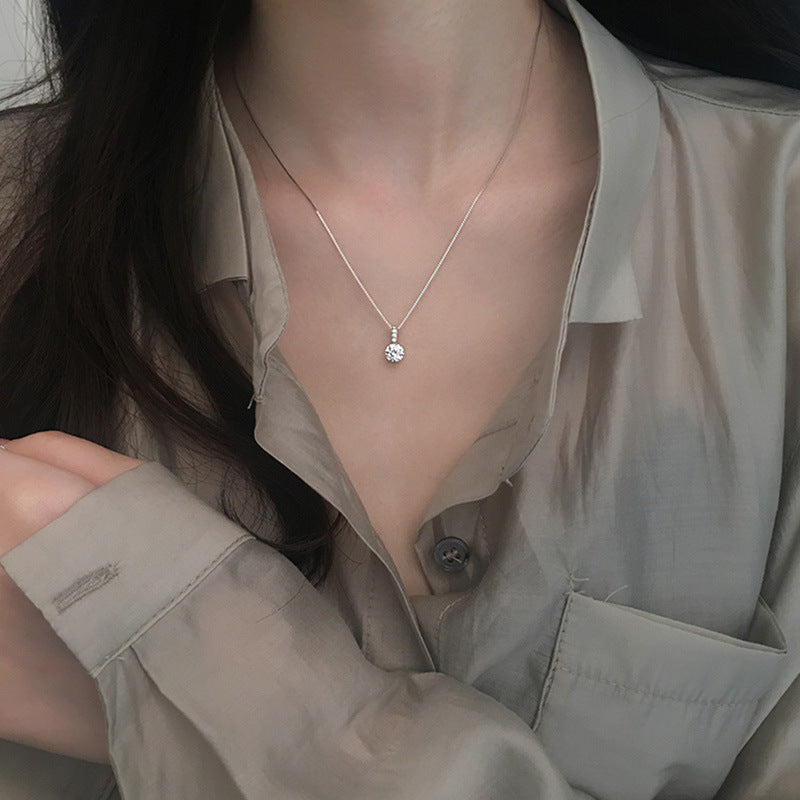 Design Light Luxury Thin Glittering Box Necklaces