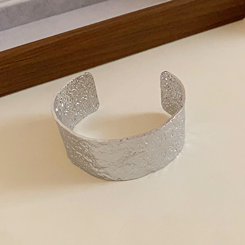 Women's Deep Coffee Leopard Retro Exaggerated High Bracelet