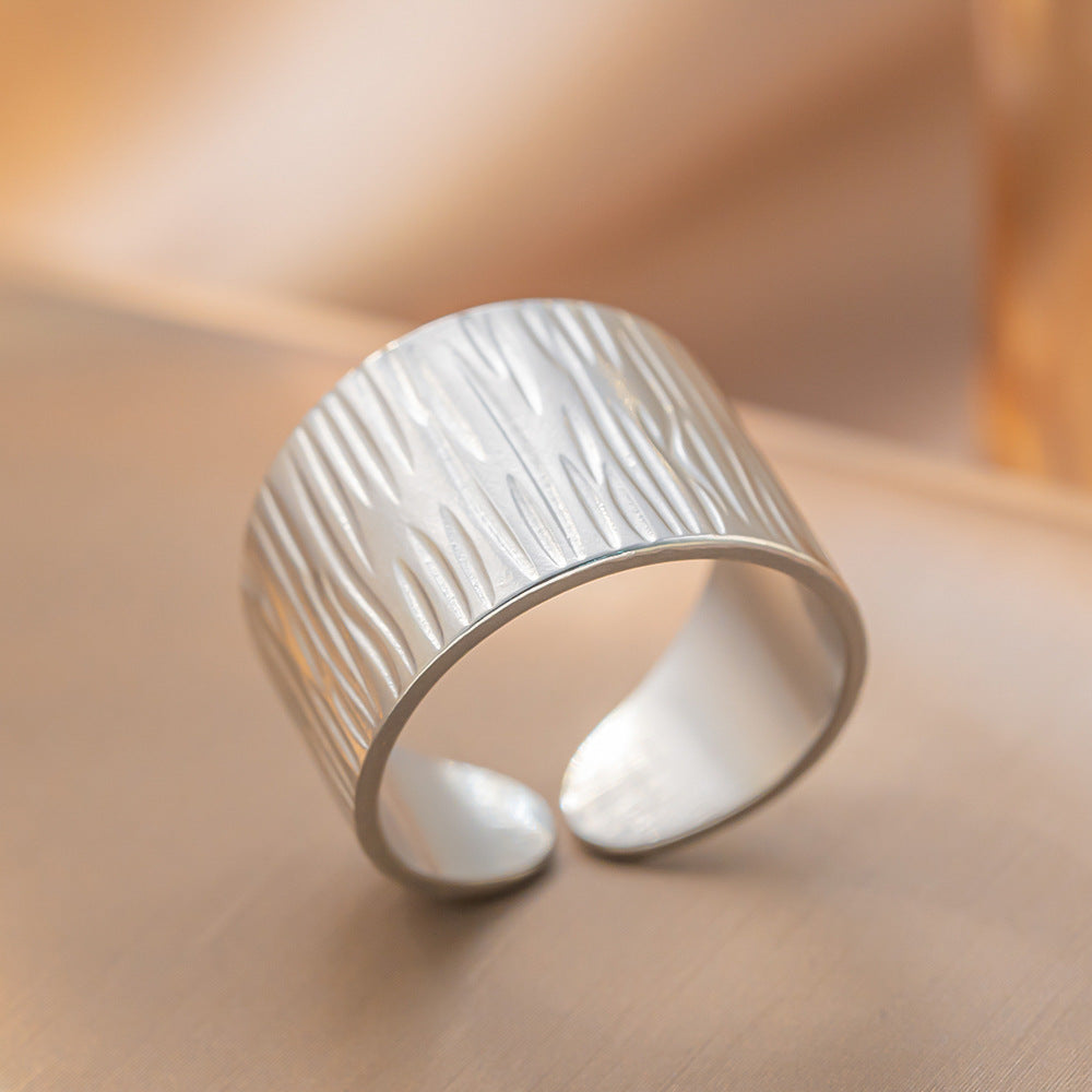 Simple Retro Aloofness Style Advanced Light Luxury Minority Design Fashion Rings