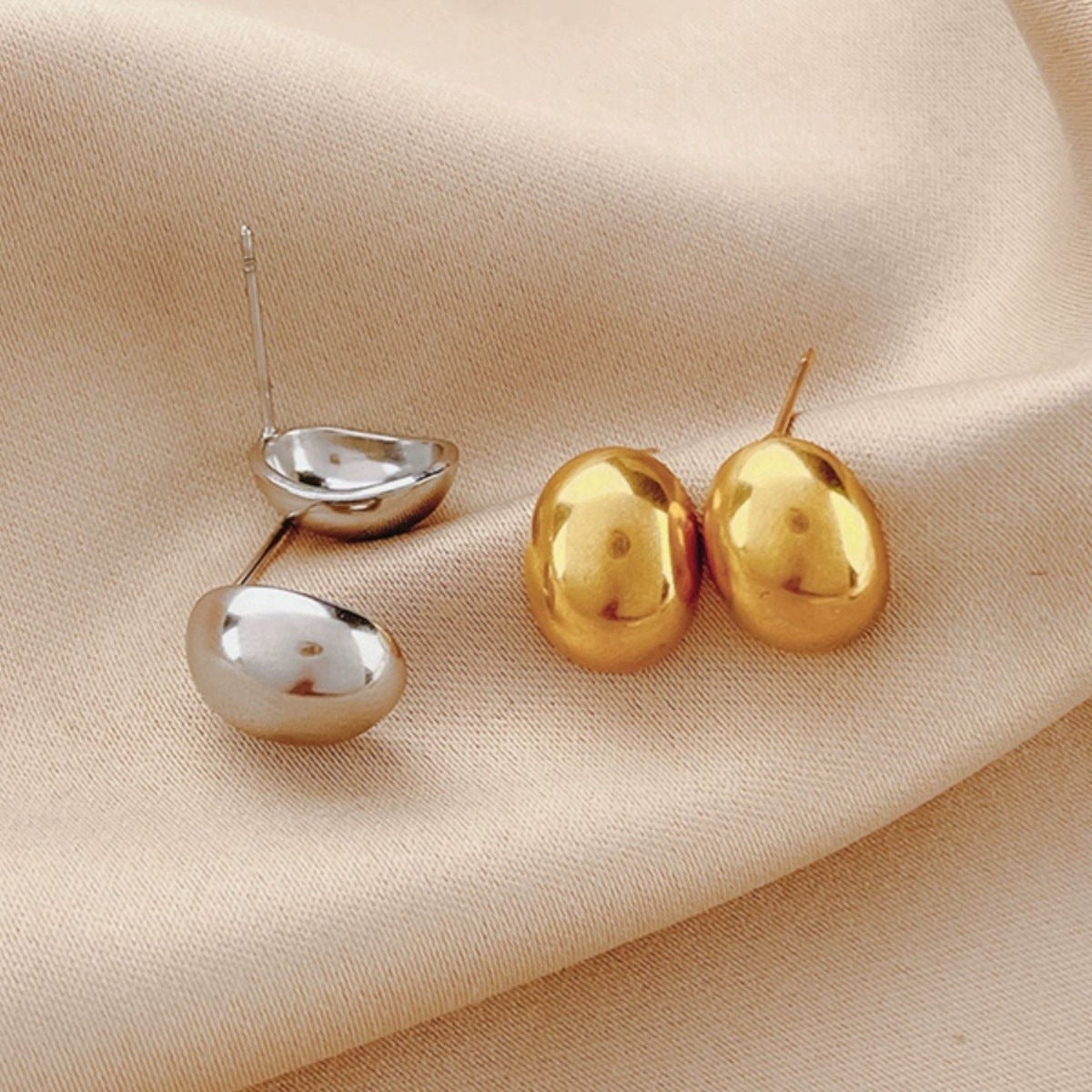 Women's Bean-shaped Simple Small French Cold Style Earrings