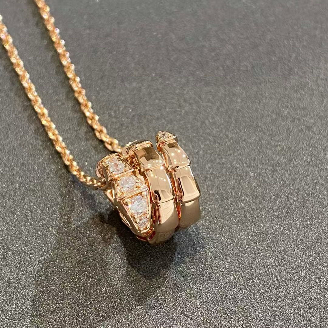 Women's Head Bone More Than Three Clavicle Necklaces
