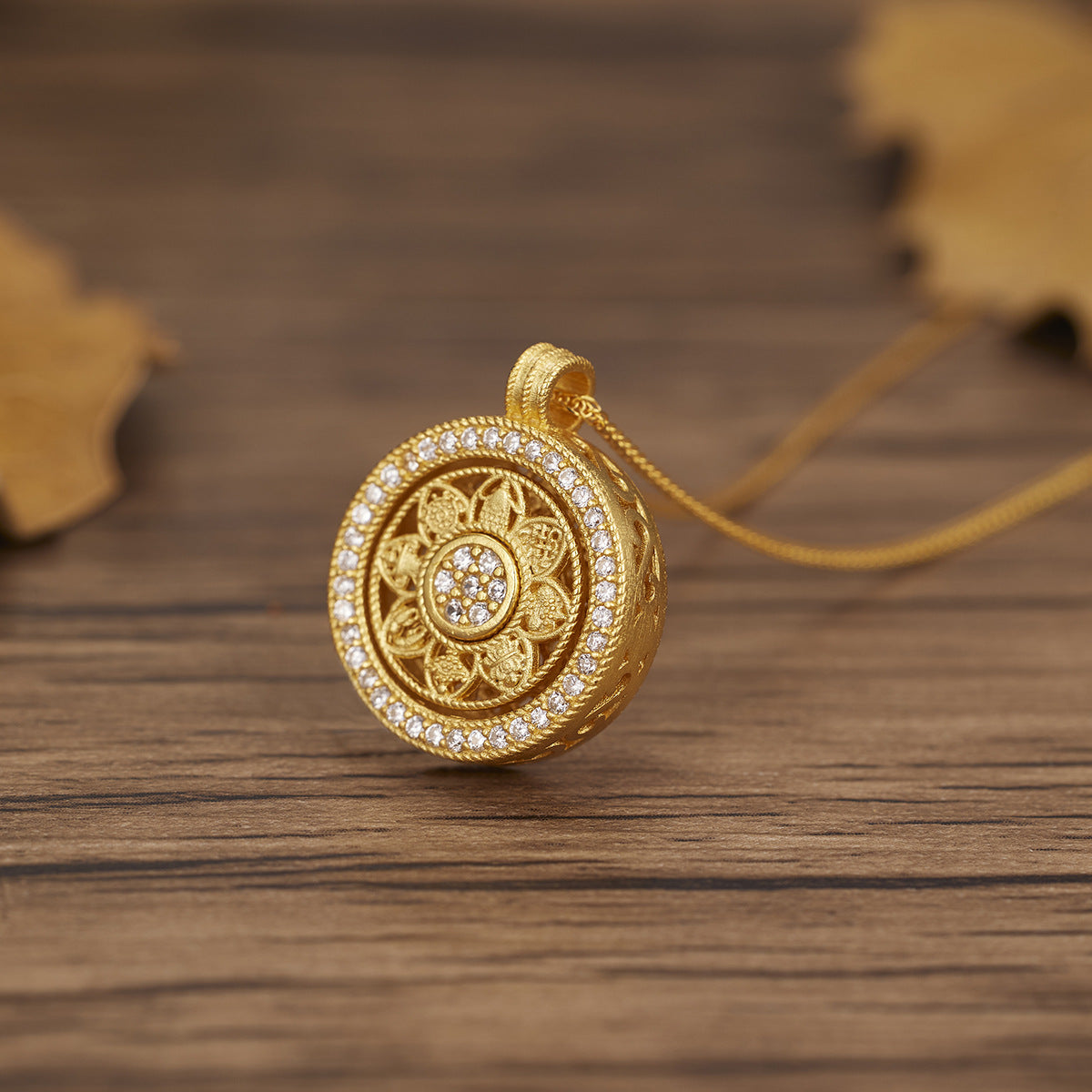 Women's Sterling Sier Rotating Compass National Trendy Necklaces