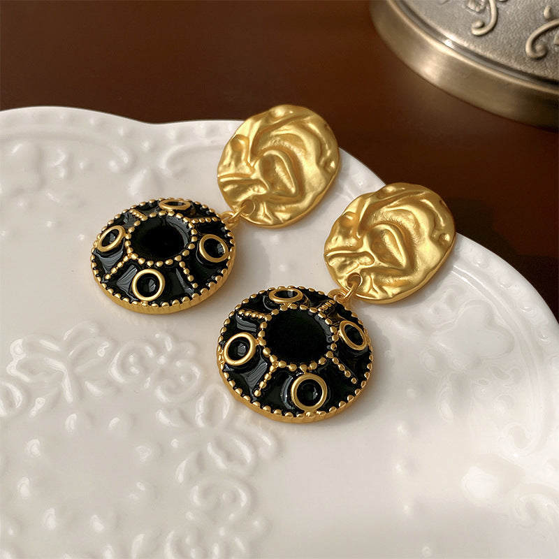 Women's Fashionable Retro High-grade Artistic Light Luxury Earrings