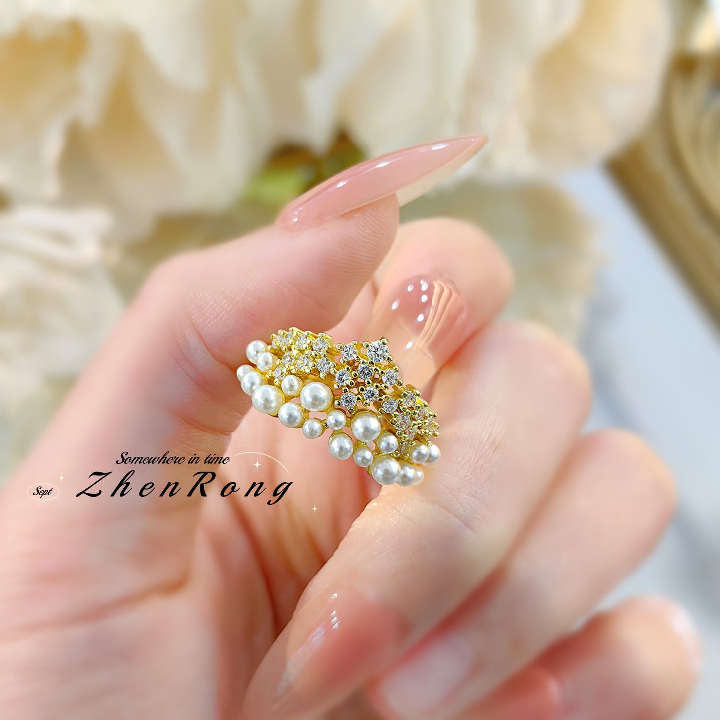 Women's Crown Pearl Simple Classic Style Starry Sky Rings