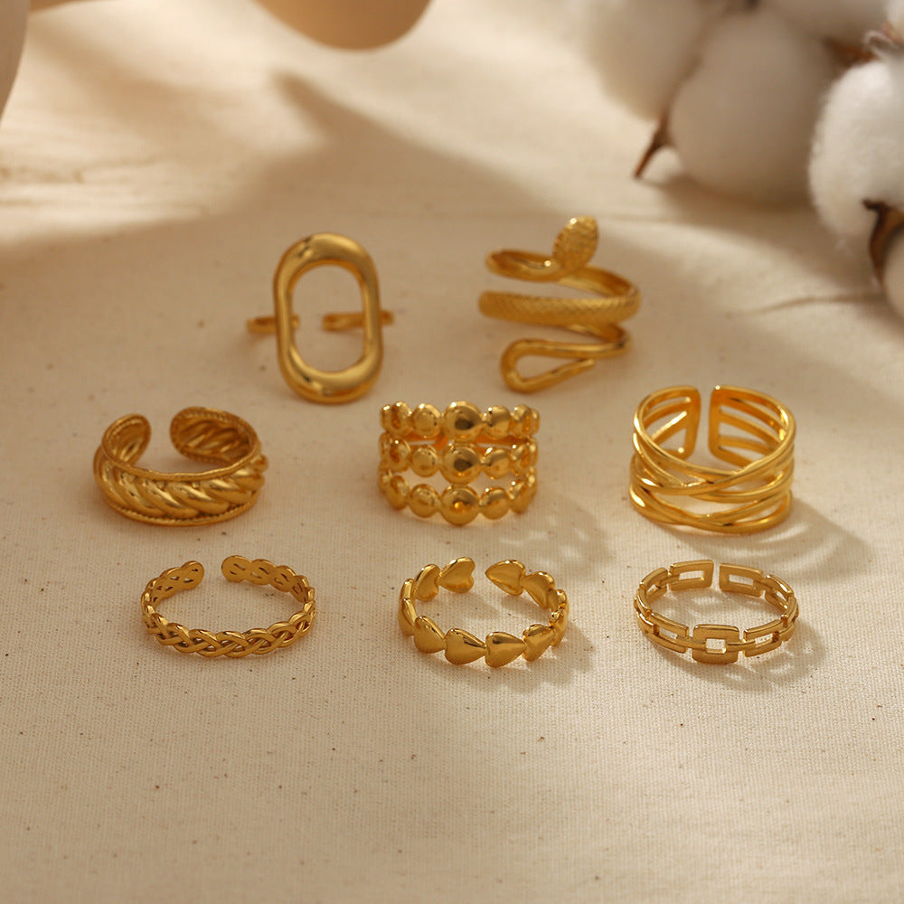 Luxury Titanium Steel Hollow Chain Gold-plated Rings