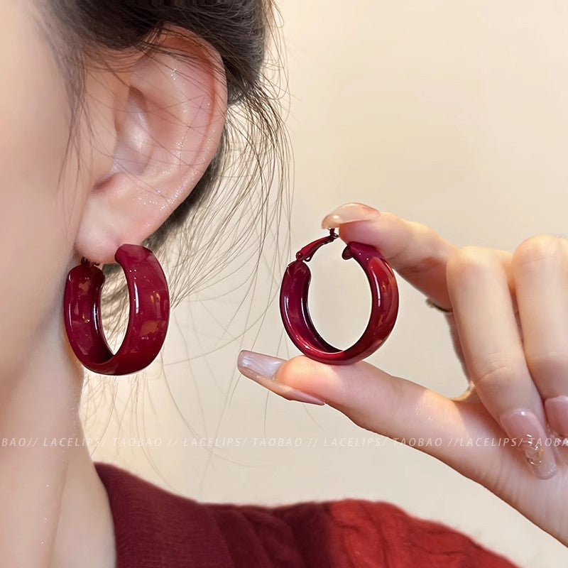 Women's Retro Red Design Refined Simple Premium Earrings