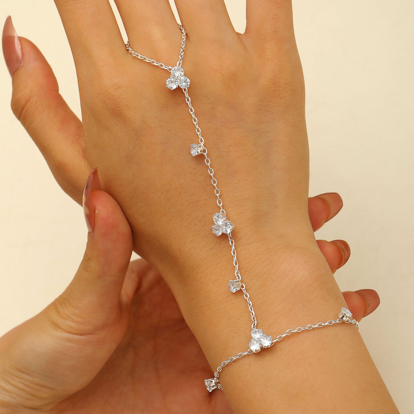 Butterfly Love Pearl Finger Hip Hop Exaggerated Bracelets