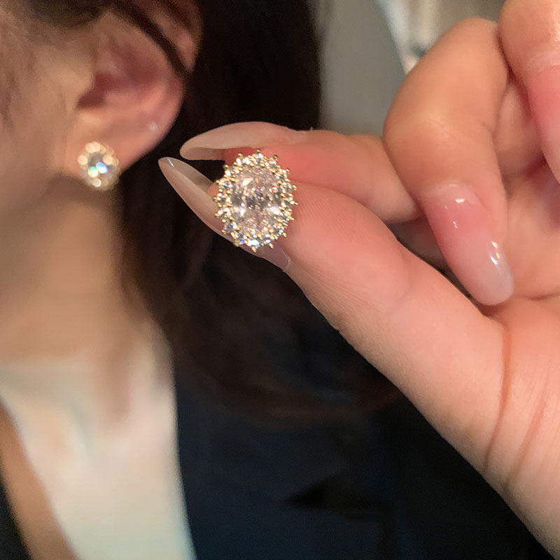 Women's Sier Needle Light Luxury Minority Pearl For Graceful Stud Earrings