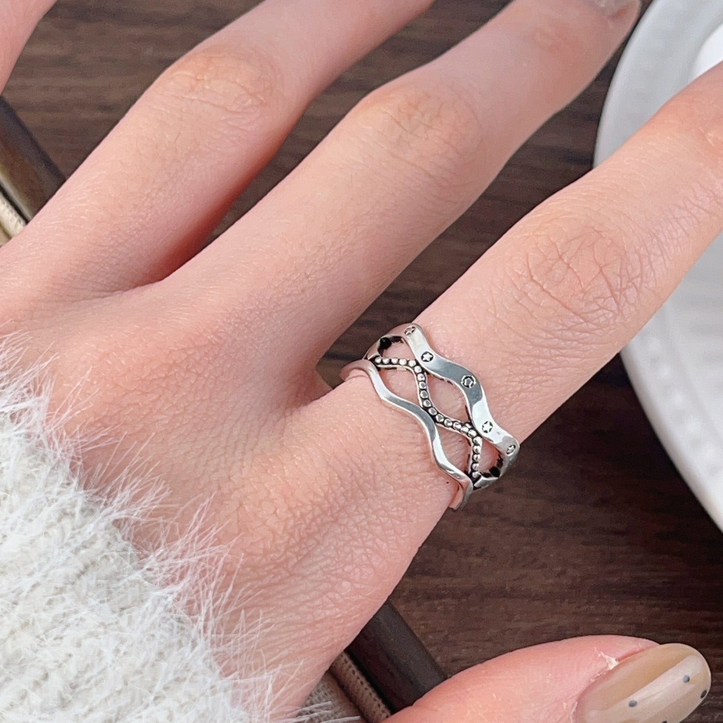 Women's Retro Style Cross With Skull Stitching Open Love Ring