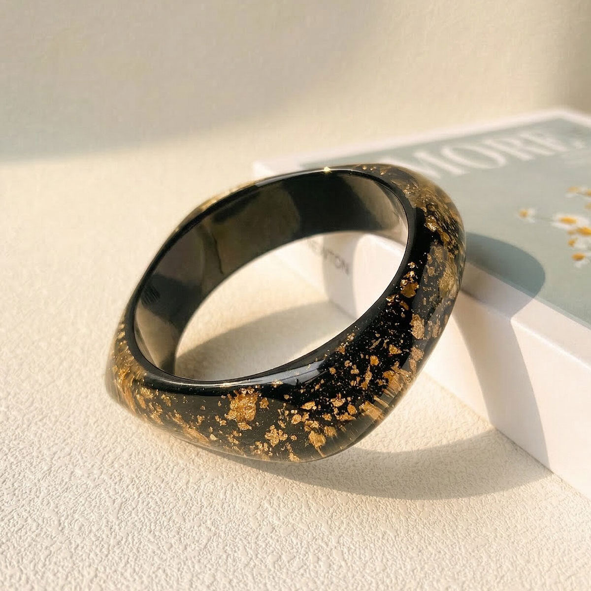 Women's Geometric Circle Irregular Gold Foil Resin Fashion Simple Niche Temperament Bracelets