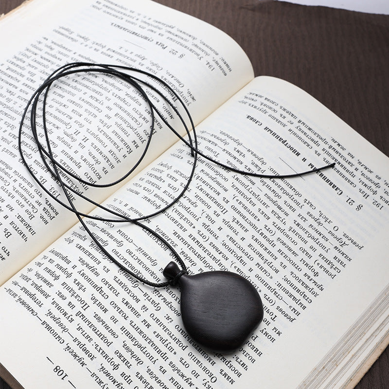 Female Light Luxury Minority Sweater Chain Necklaces