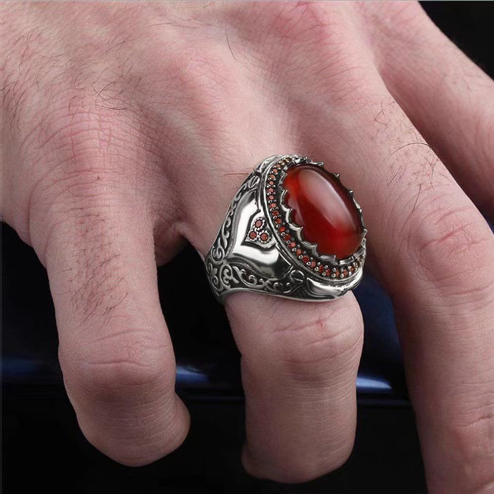 Men's Retro Pattern Elegant Punk Minimalism Royal Court Style Rings