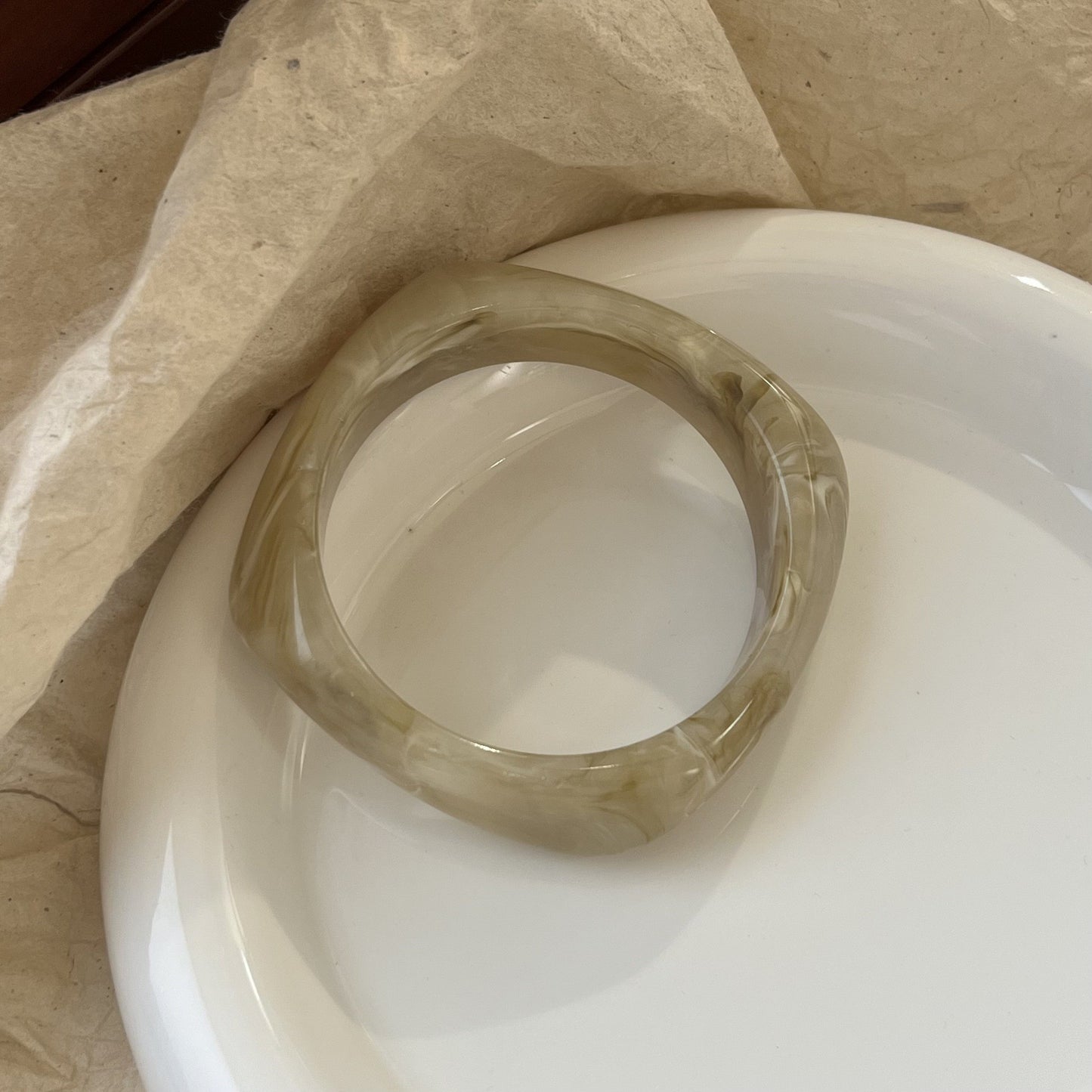 Women's Irregular Blooming Resin Curved Girlfriends Rings
