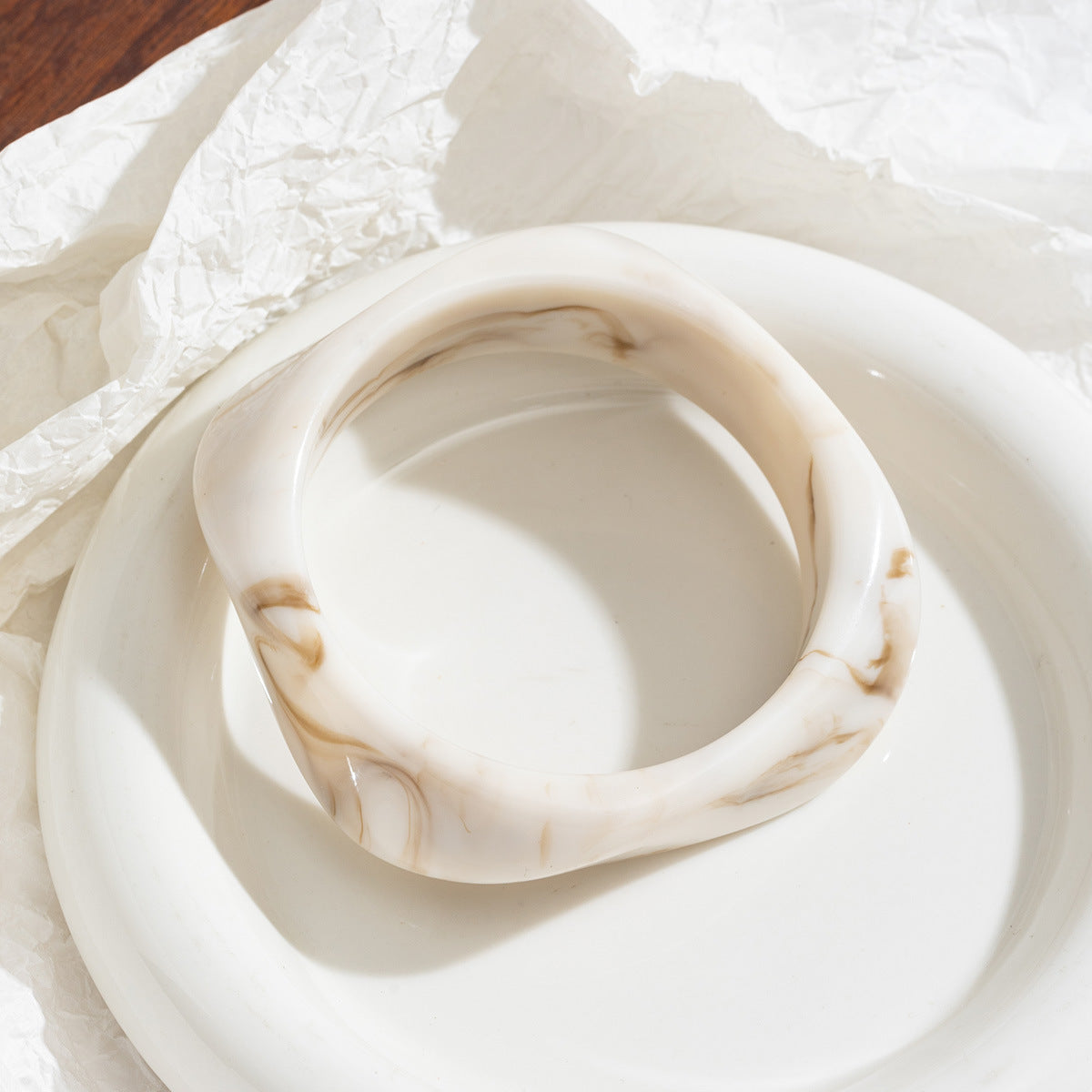 Women's Irregular Blooming Resin Curved Girlfriends Rings