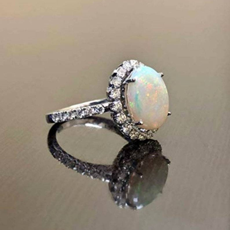 Women's Vintage Alloy Inlaid Opal Engagement Rings