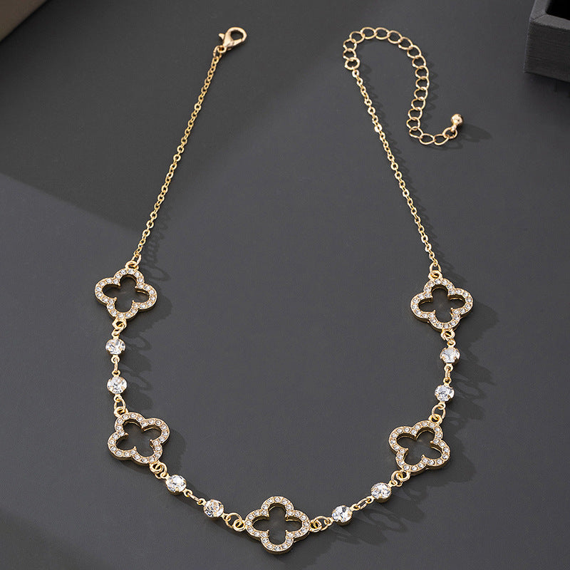 Women's Fashion High Sense Lucky Diamond Four-leaf Clover Necklace