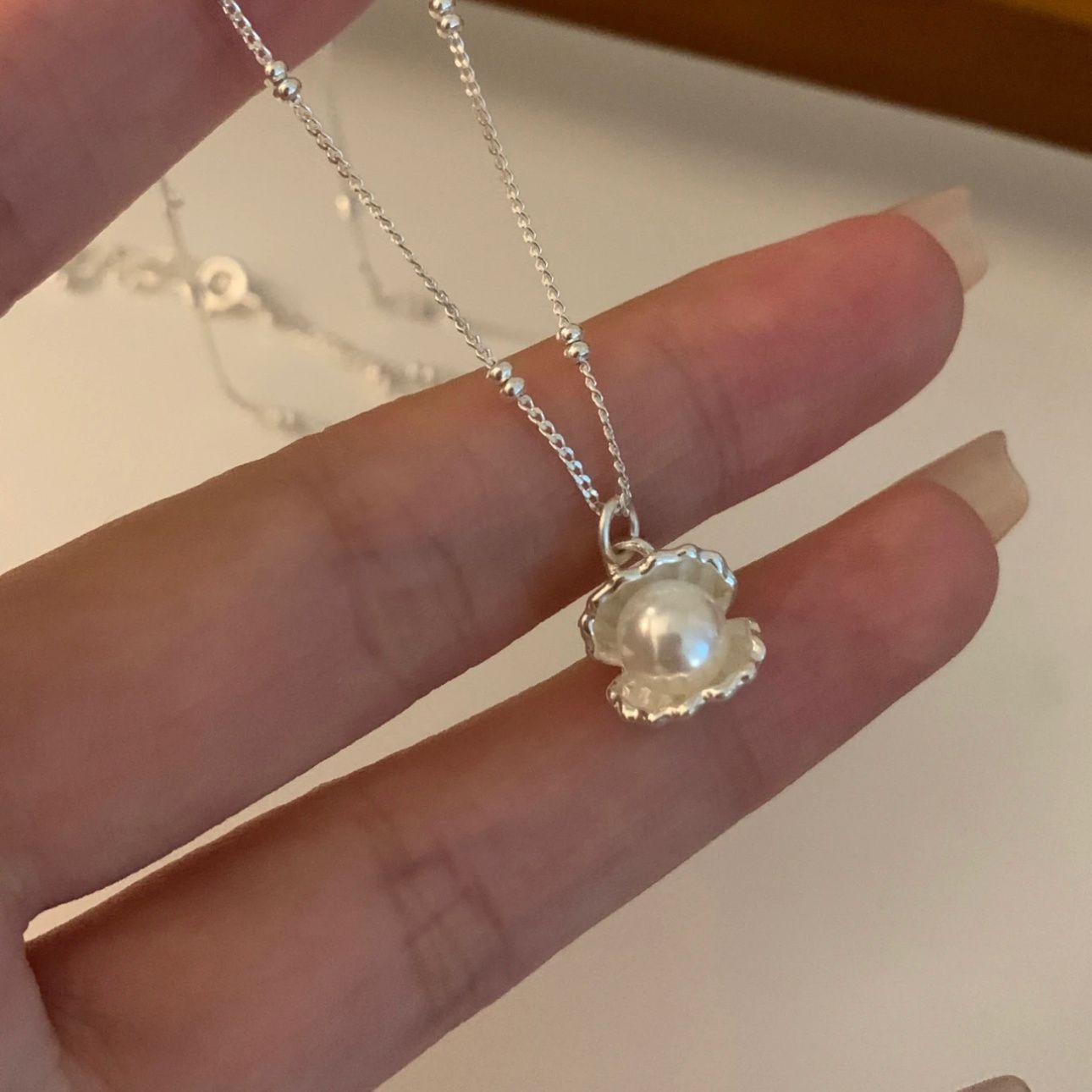 Women's Shell For Light Luxury Minority Creative Design Advanced Sense Necklace