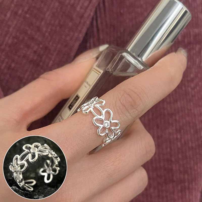 Dignified Geometric Lines Winding Sier Opening Rings