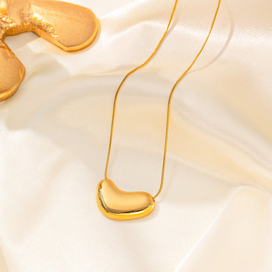 Women's Heart-shaped Stainless Steel For High-grade Golden Peach Heart Necklaces
