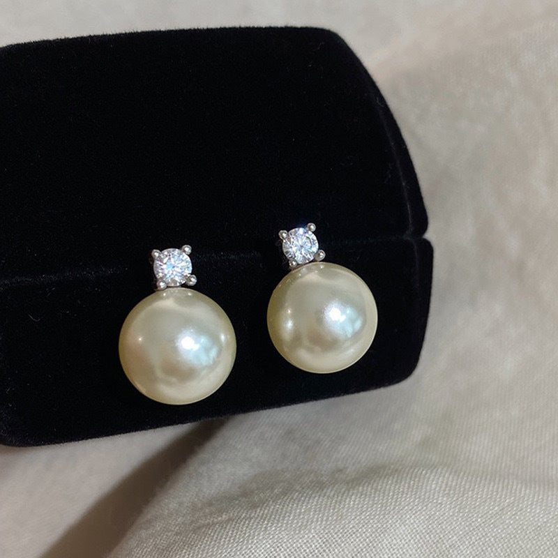 Women's Attractive Pearl Trendy For Graceful Earrings