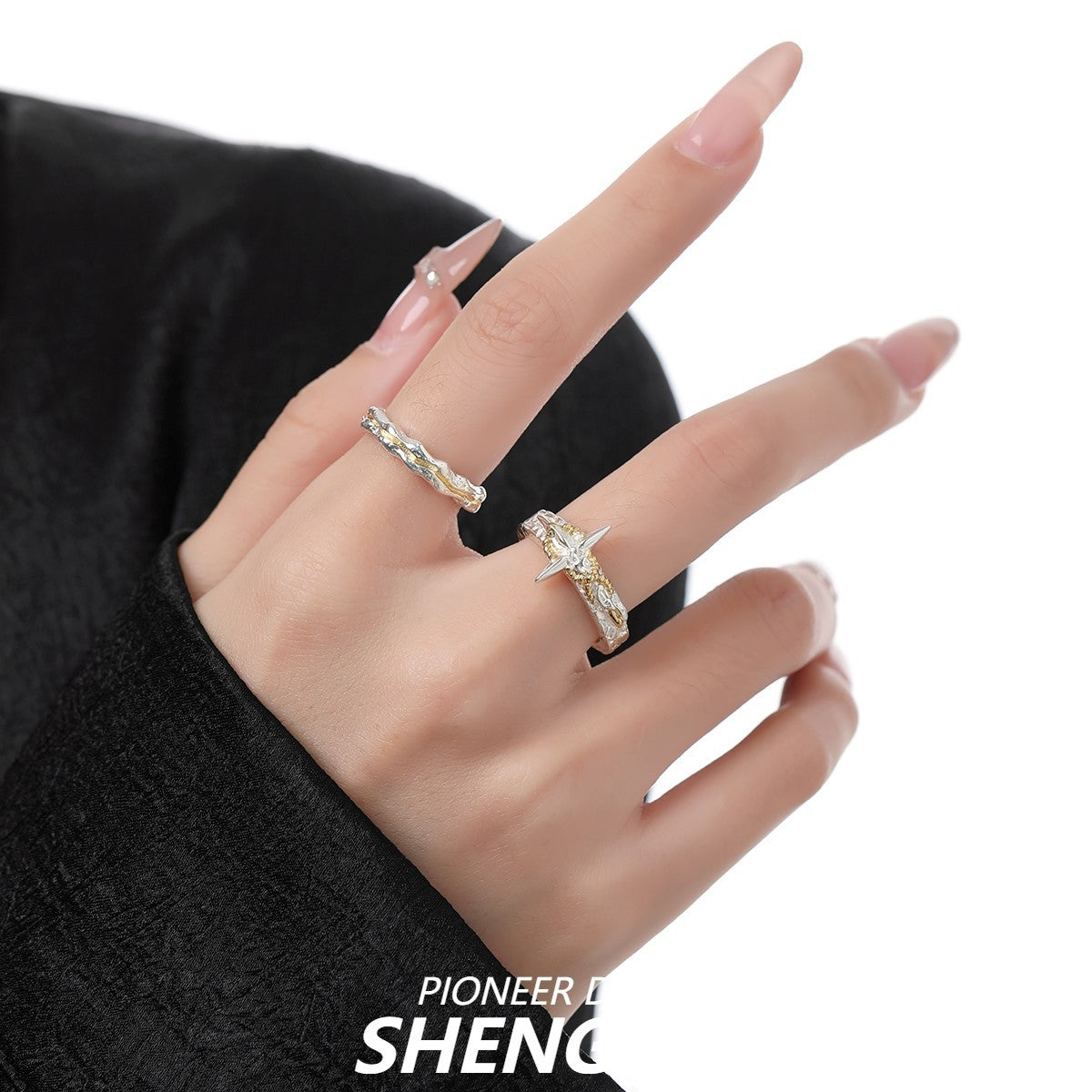 Women's Retro High-grade Light Luxury Sweet Cool Rings