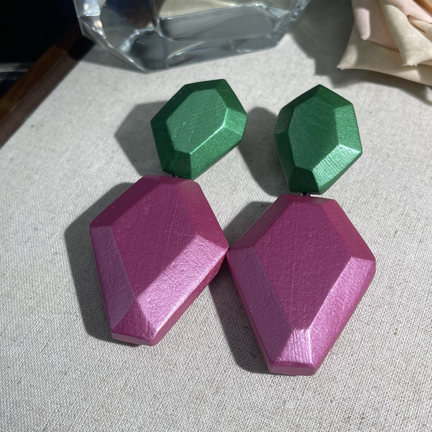 Mi Ebony Colorful Exquisite Ear Clip Niche Personality Earrings