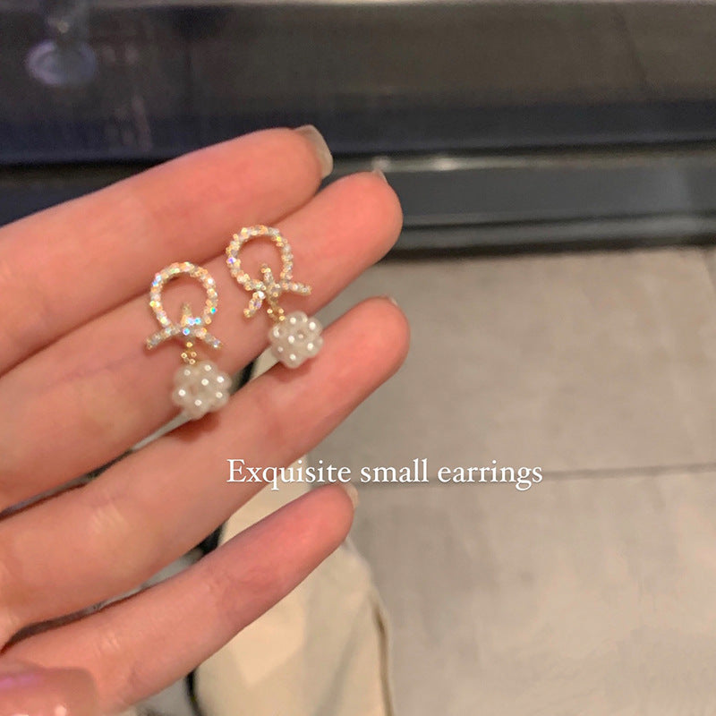 Fresh Sweet Cartoon Bunny Bear Love Heart Minority Design Refined Stud Earrings