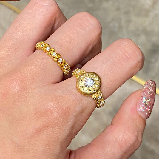 Vintage Style Brushed Carving Hollow Out Snowflake Rings