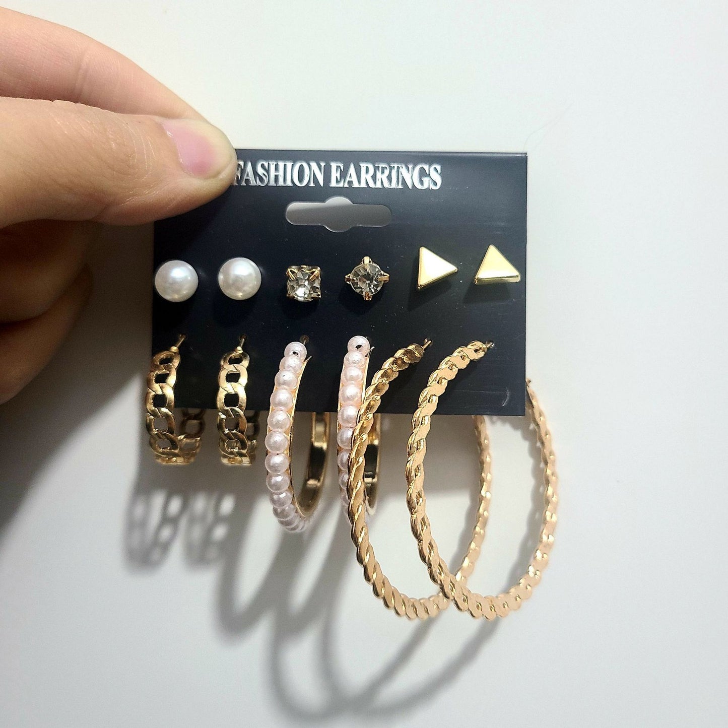 Women's French Retro Circle Pearl For Stud Earrings