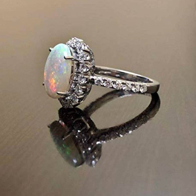 Women's Vintage Alloy Inlaid Opal Engagement Rings