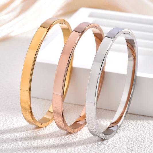 Women's Titanium Steel Light Body Simple Fashion Stainless Bracelet