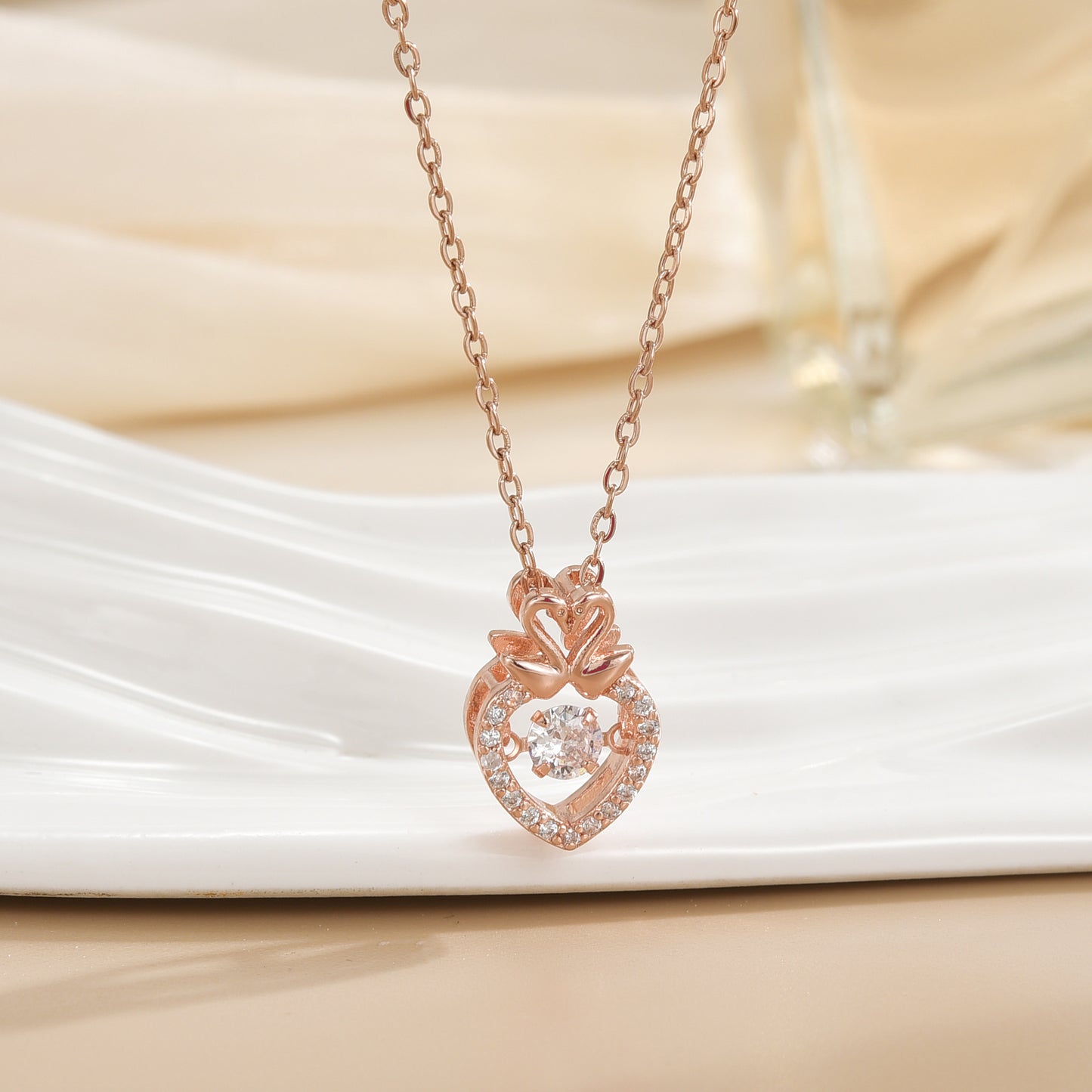 Women's Fading Smart For Simple Graceful Clover Clavicle Chain Niche Necklaces