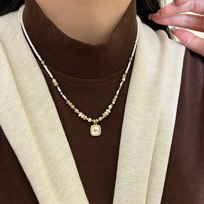 Women's Beaded Trojan Design Exquisite Light Luxury Clavicle Necklace