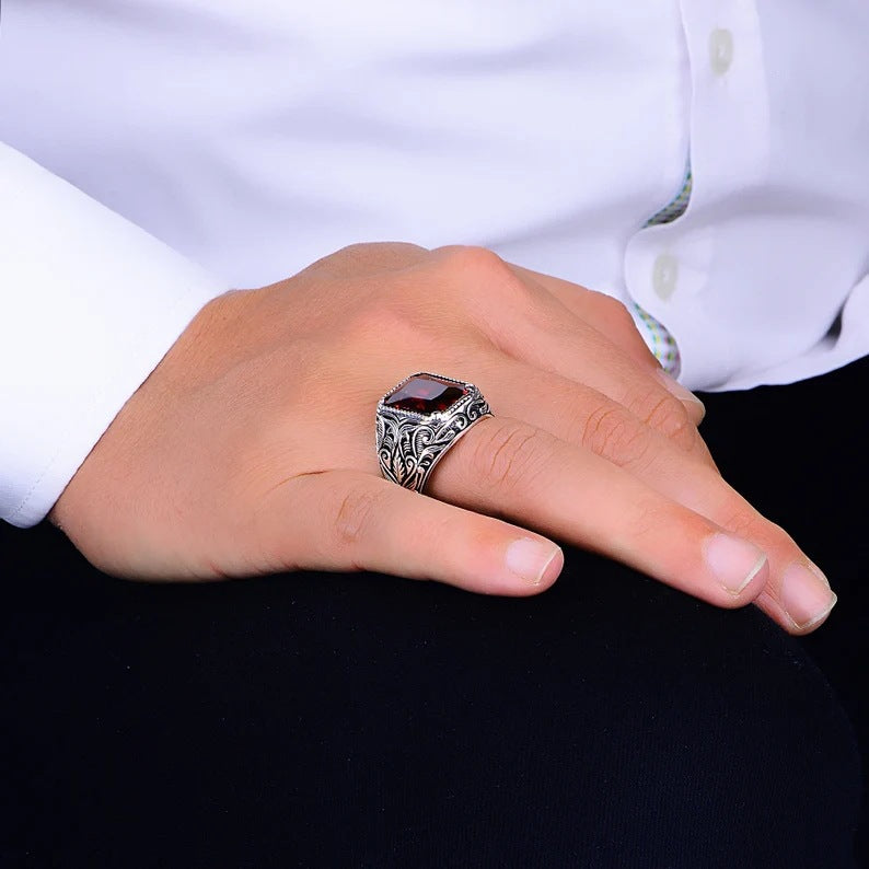 Men's Retro Exaggerated Ethnic Style Inlaid Square Ruby Punk Rings