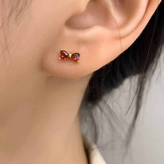 Women's Simple Compact Niche Design Loving Heart Earrings