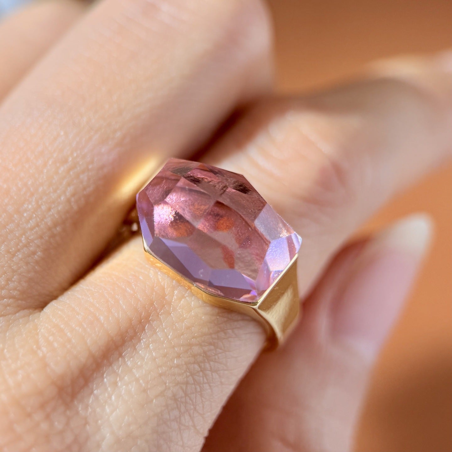 Geometric Cut Crystal Design Full Of Fire Color Craft Stable Ring