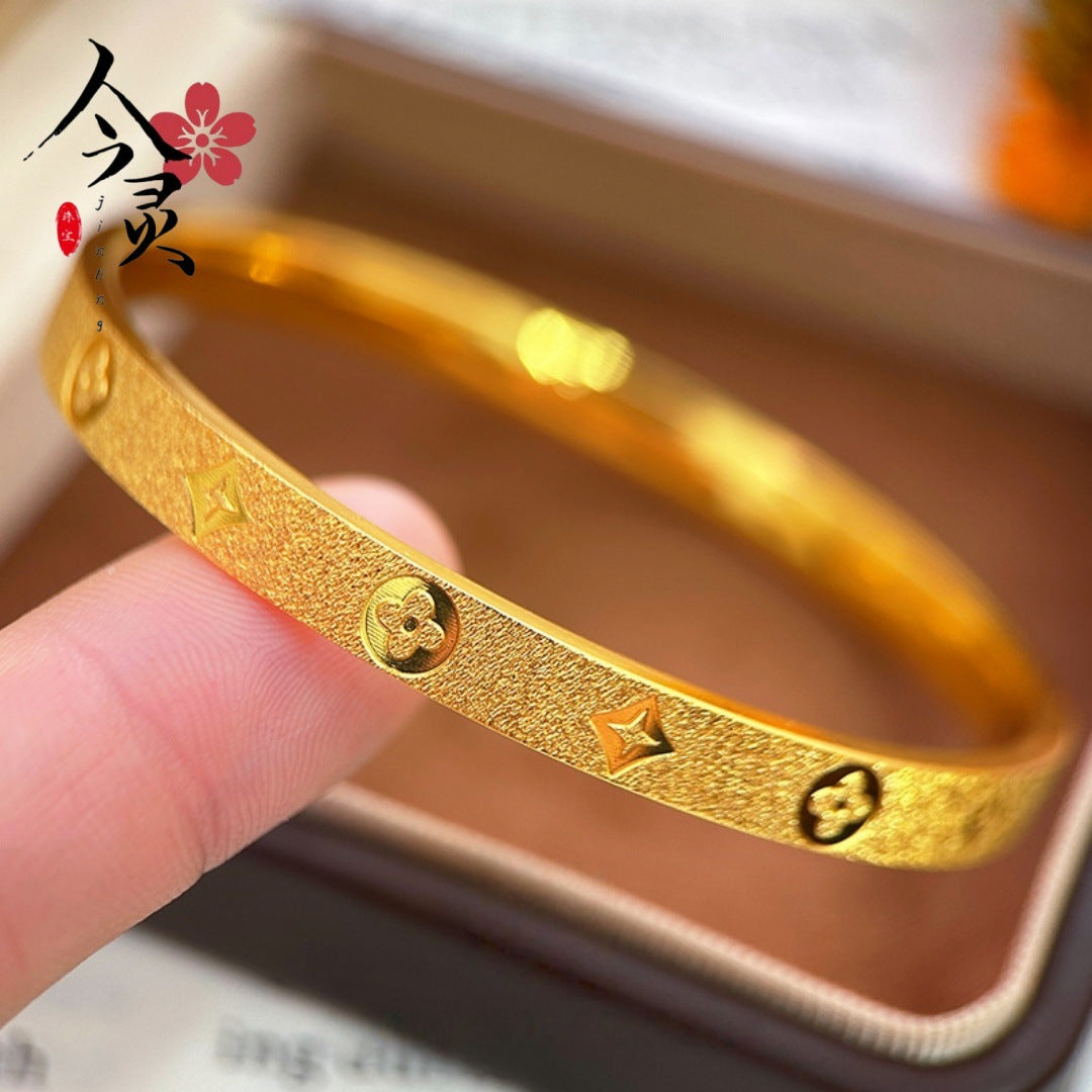 Old Money Four-leaf Clover Flower Simple Rings