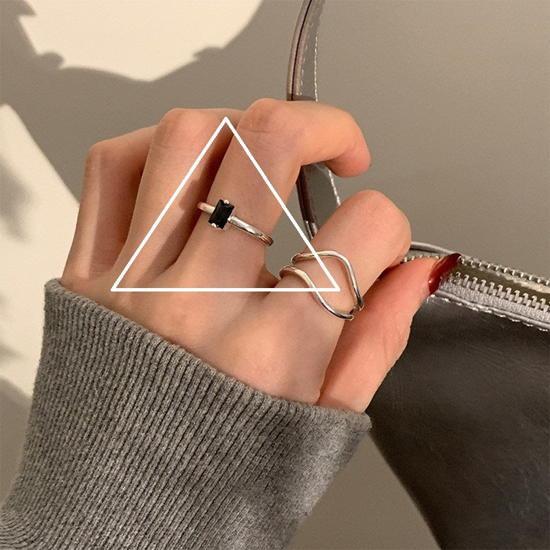 Irregular High-grade Moonstone Female Hollow Niche Design Rings