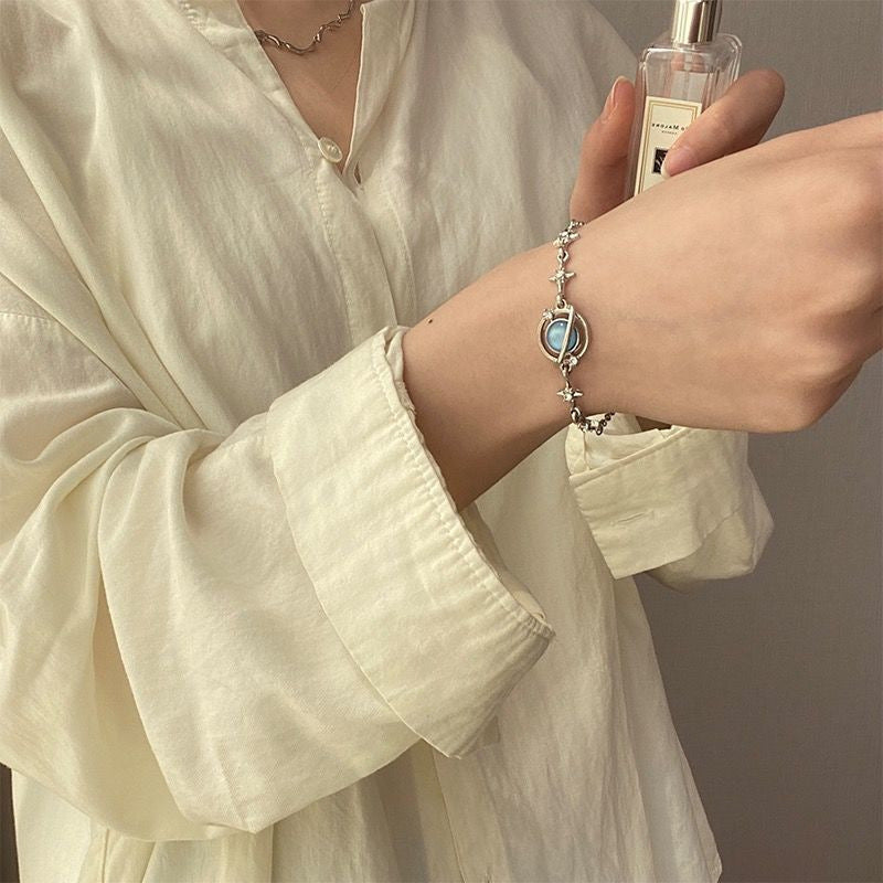 Female Special Interest Light Luxury Elegant Bracelet