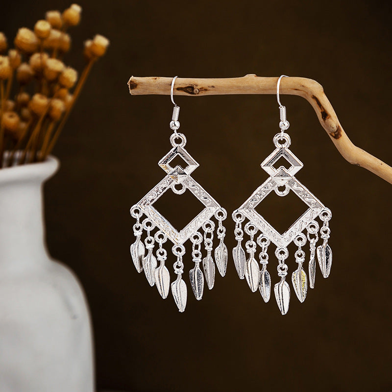Sier Family Minority Ethnic Style Tourist Attractions Earrings