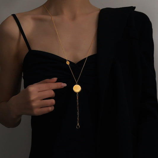 Women's Light Luxury Buckle Round Fashionable Temperament Clavicle Chain Necklaces