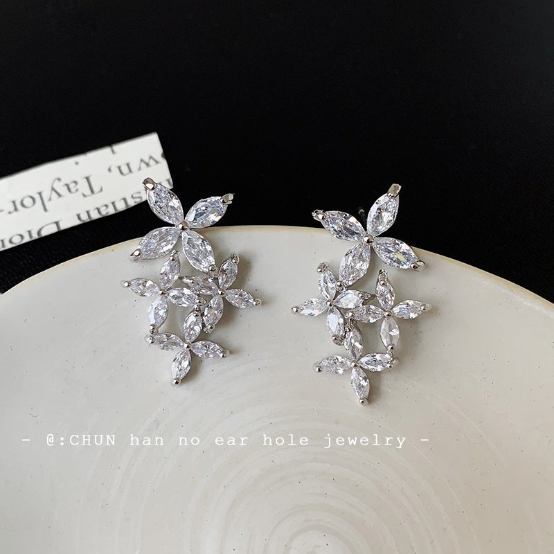 Zircon Four Flower Eardrops Super Fairy Temperament Entry Earrings