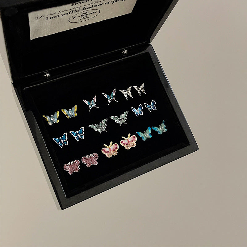 Women's Small Exquisite Butterfly Collection Simple Light Luxury Elegant Fashion Earrings