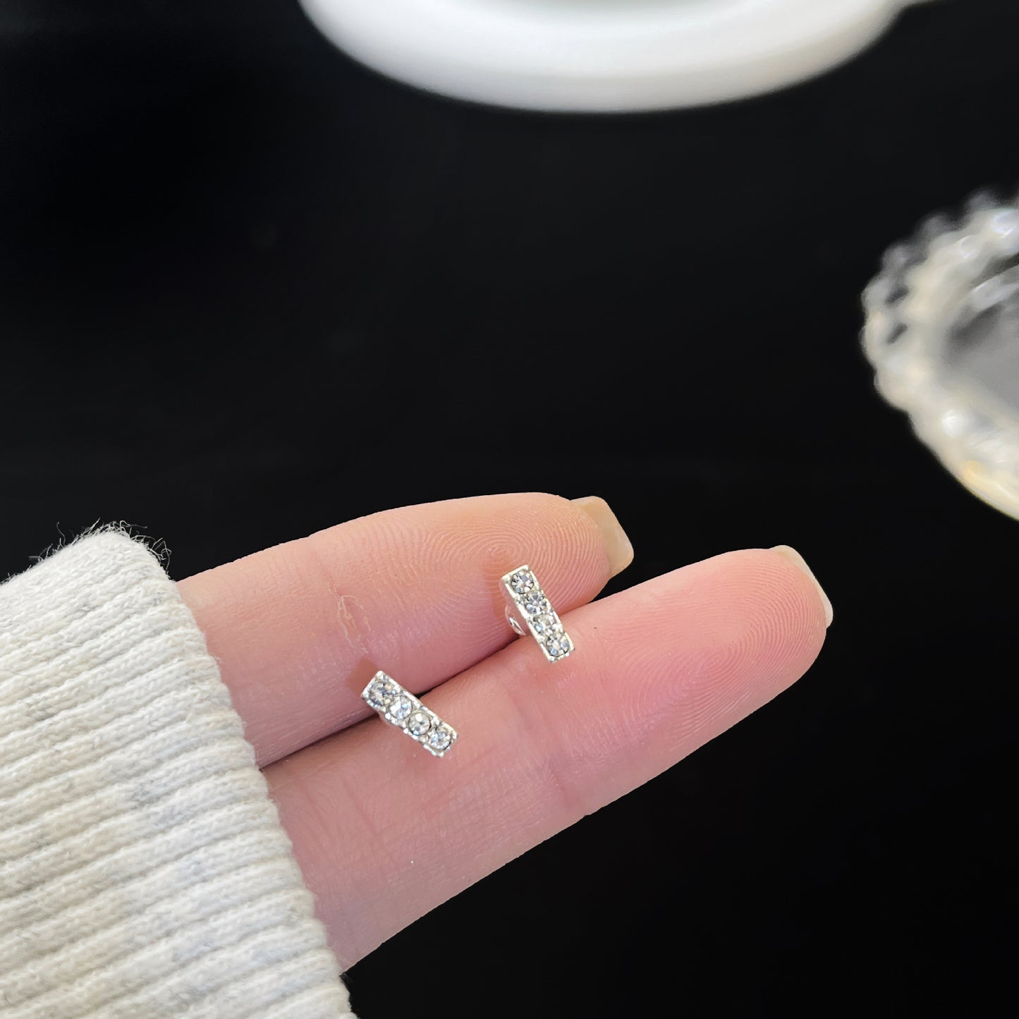 Cool Collection Female Zircon Temperament Live Earrings