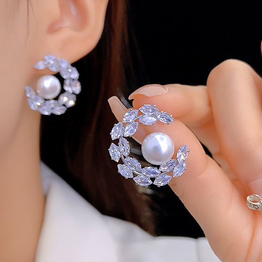 Zircon Leaves Semicircle Pearl Design Sier Earrings