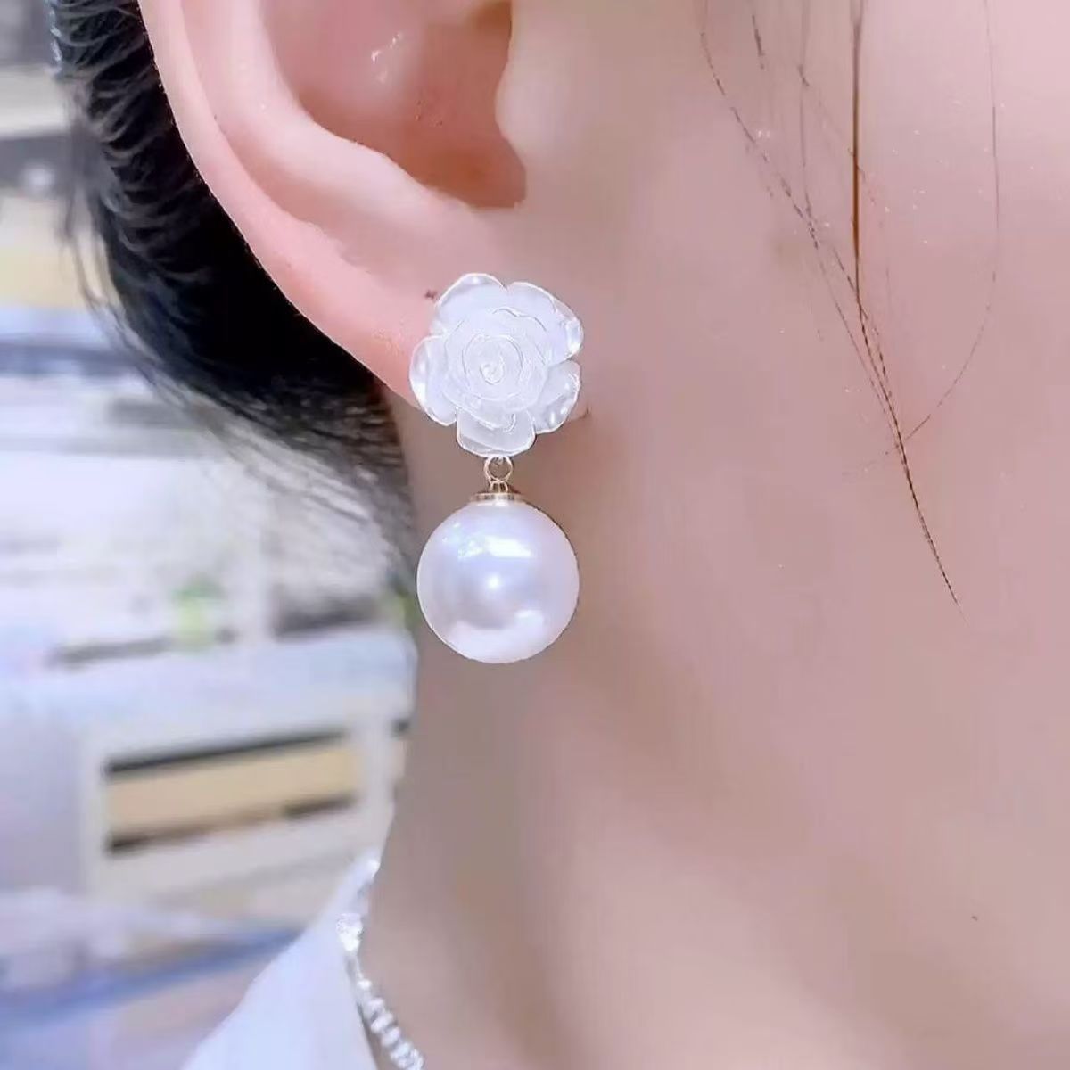 Women's Fairy White Design Elegant Flower Korean Earrings