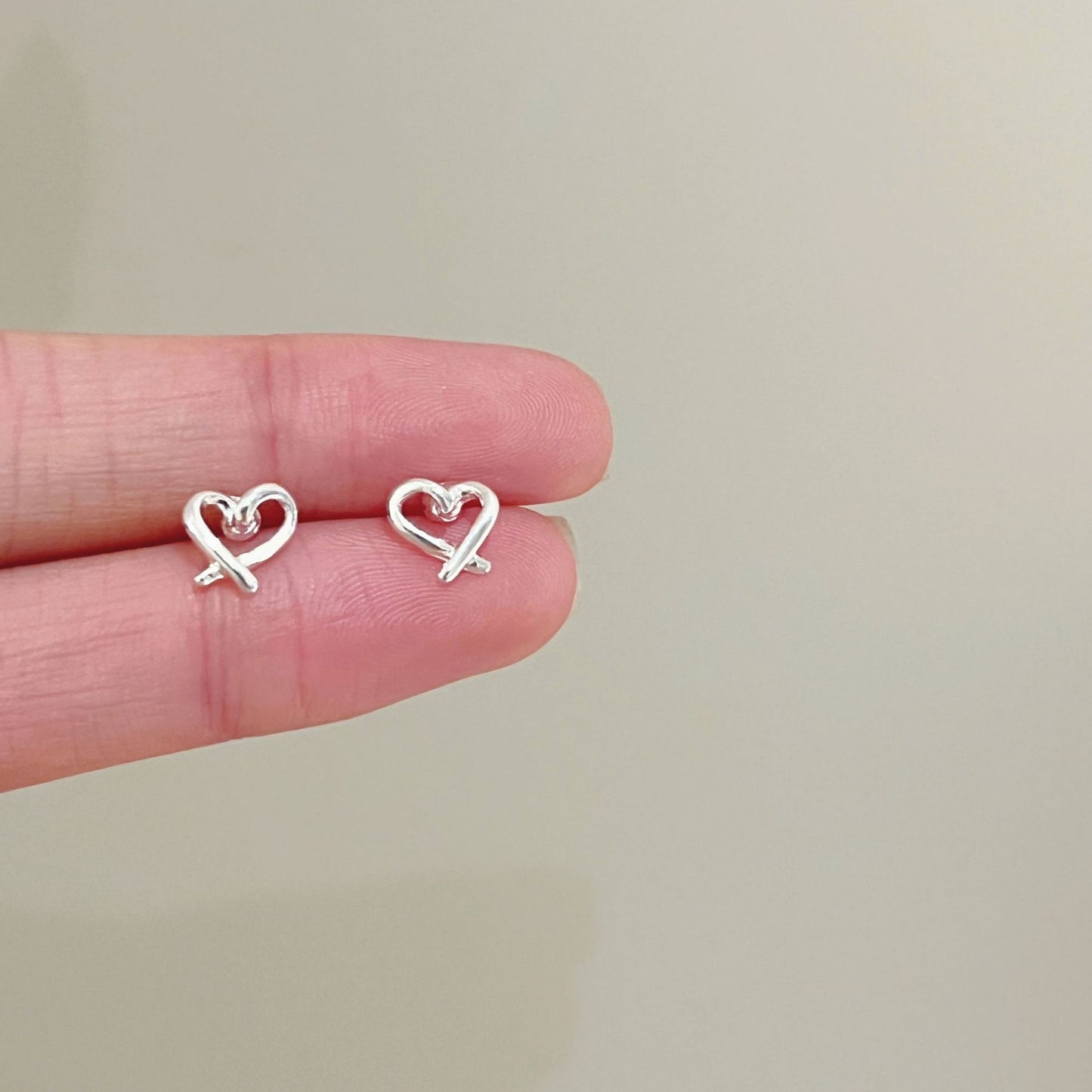 High-grade Bow Small Sier-plated Geometric Korean Earrings