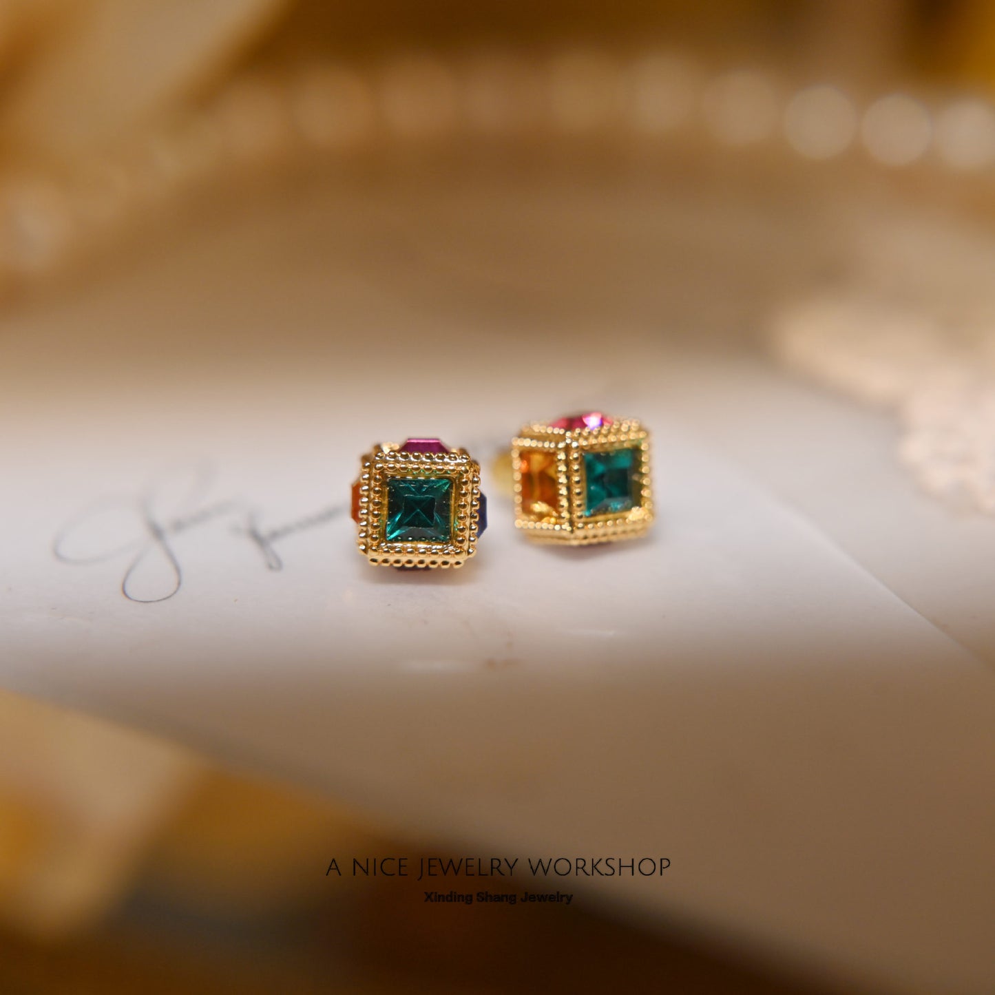 Women's Small Sugar Cube Light Luxury High-grade Sier Pin Stud Earrings
